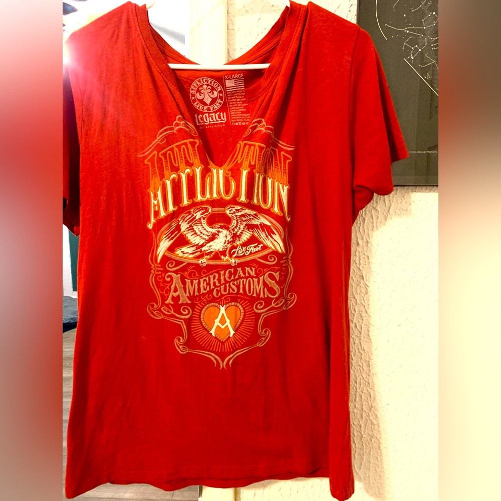 Ladies XL Affliction Shirt